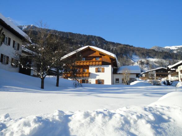 Hausansicht Winter
