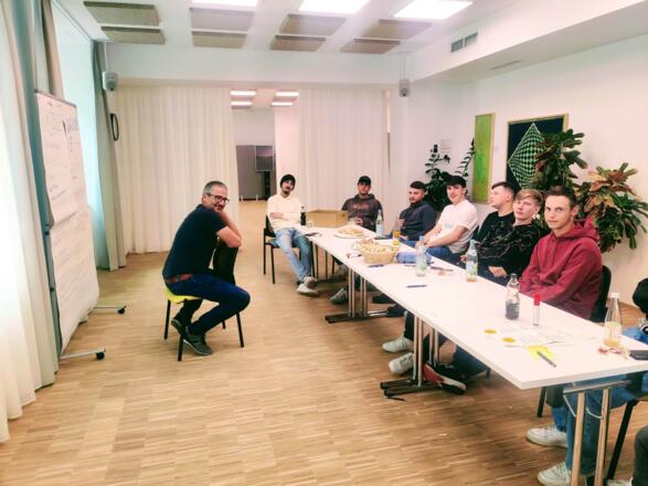 PostStudio halber Raum