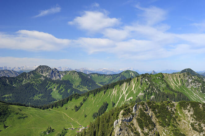 Blick von der Brecherspitze auf den Risserkogel und den Blankenstein