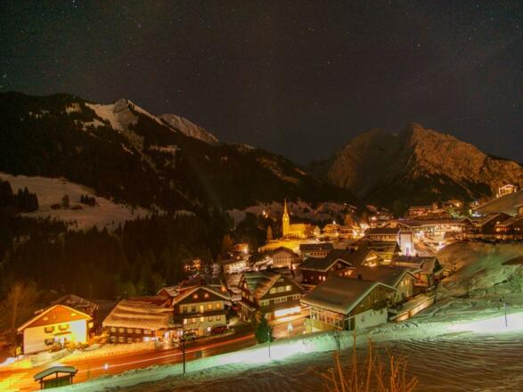 Dorfblick Abend
