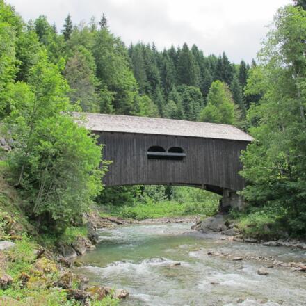 Leidtobelbrücke Hirschegg Sommer