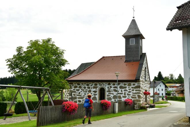 Die Dorfkirche von Landshut