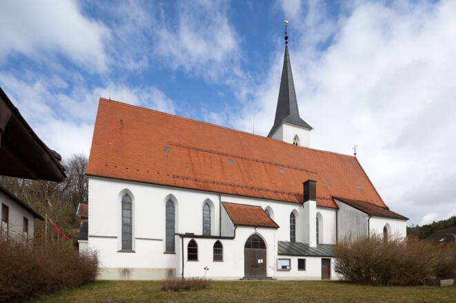 Zeilarn mit seiner Kirche St. Martin im Ortszentrum