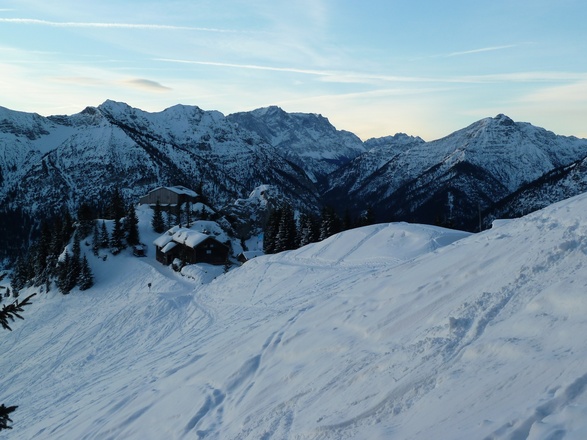 Blick auf die Pürschlinghäuser