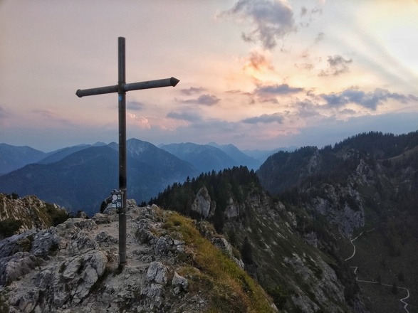 Gipfelkreuz Ettaler Manndl