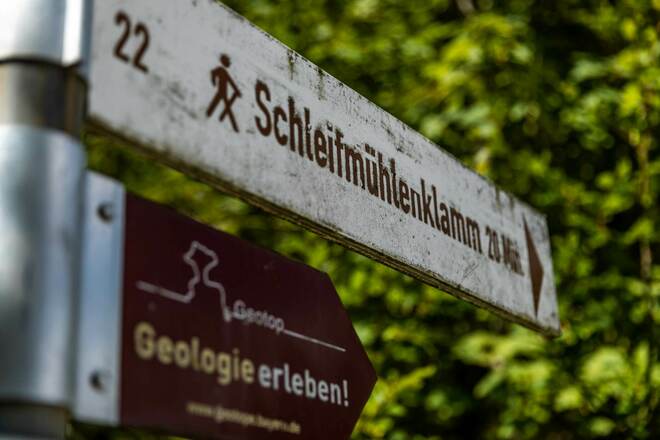 Beschilderung zur Schleifmühklamm