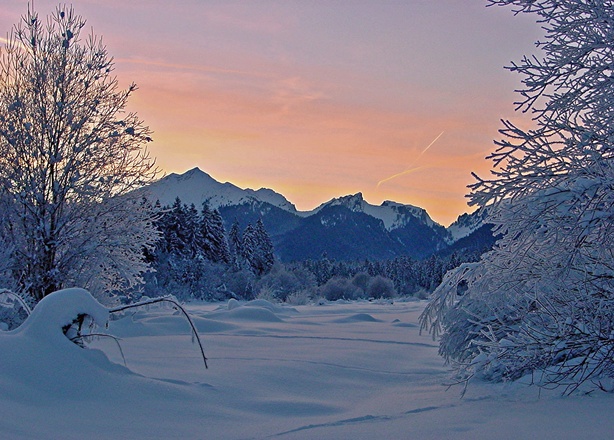 Winterwanderung Sonnenweg - Blick auf den Scheinberg