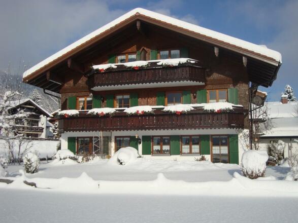 Unser Haus im Winter