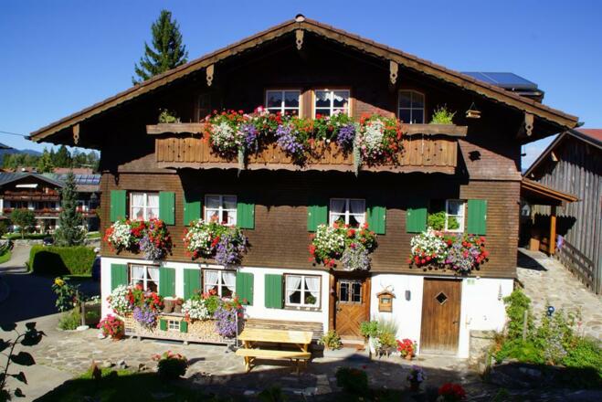 Haus im Sommer
