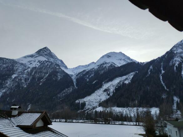 Blick auf den Hausberg Hahlkogel