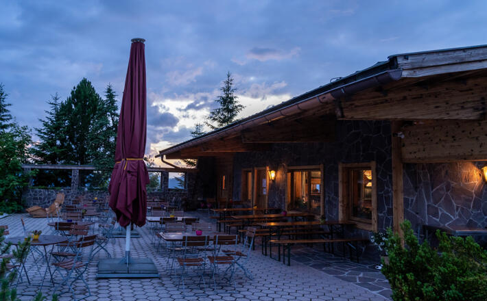 Abends am Ahornkaser