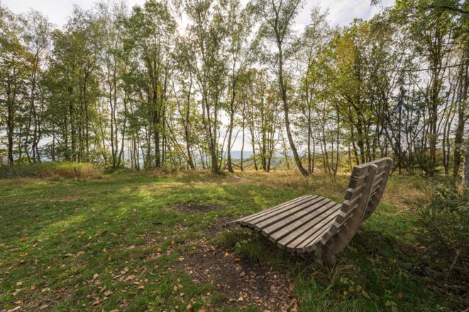 Bank am Pfannenbergturm Siegen/Neunkirchen