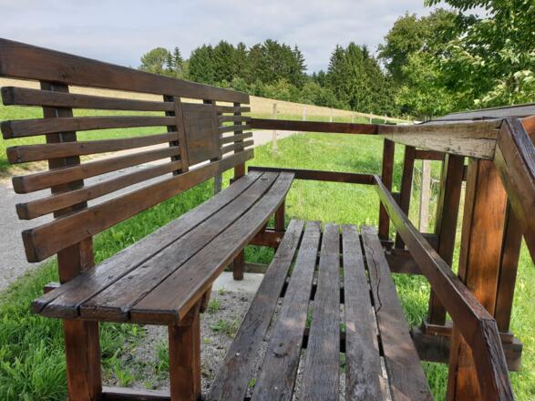 Aussichtspunkt mit Bank