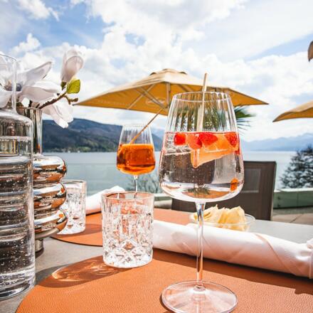 Terrasse direkt am See
