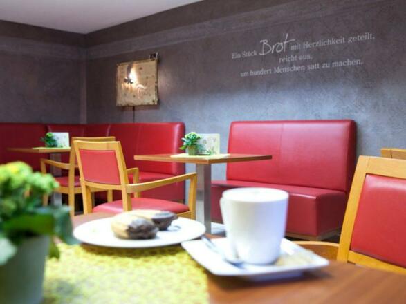 Bäckerei Margreiter Radfeld Sitzecke