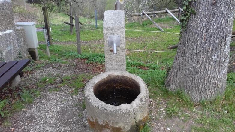 Trinkwasser-Brunnen bei der Ruine Ruttenstein