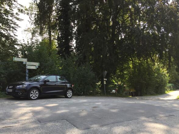 Hier nicht nach Seefeld, Weg schlecht!