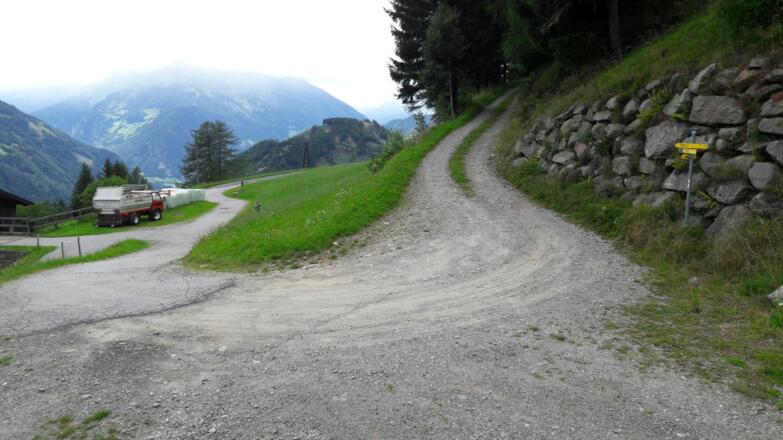 Abzweigung beim Oberfercherweg