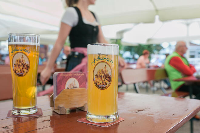 Selbstgebrautes Bier im Braugasthof Falkenstein