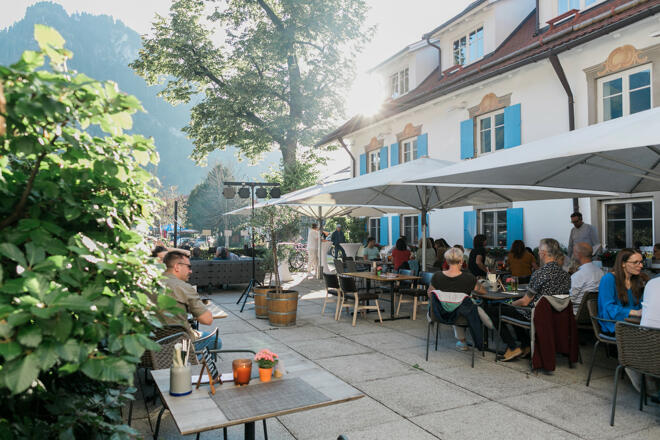 Biergarten vom Alpenhotel Krone