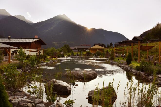 Natur Alpin-Pool