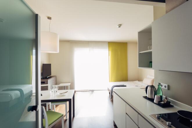 HHL_Studio Apartment