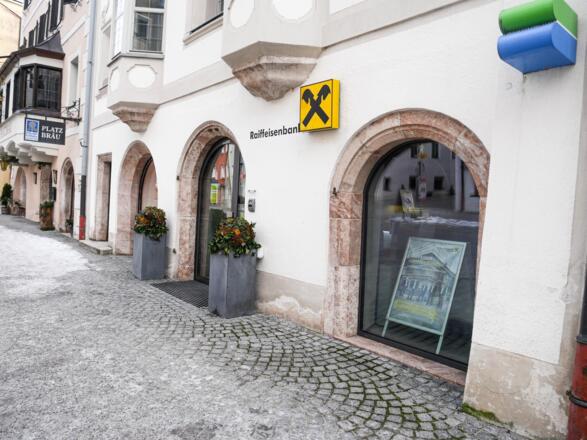 Raiffeisenbank Rattenberg Außenansicht