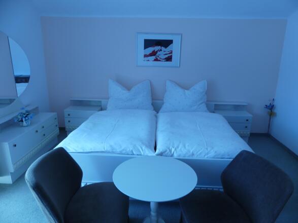 Zweibettzimmer