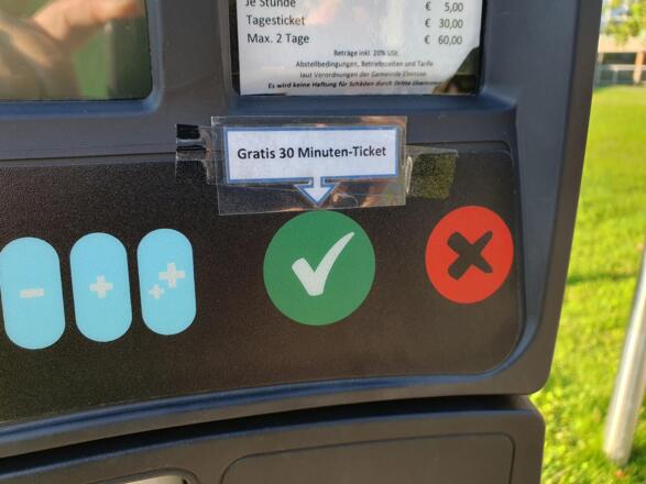 Parkgebührenautomat Rathausplatz5