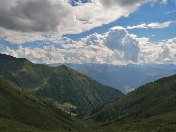Blick zur Rastötzenalm