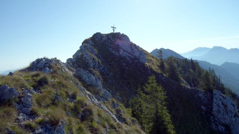 Am 5. Gratgipfel 1555 m