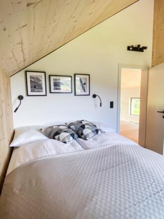 Schlafzimmer 2