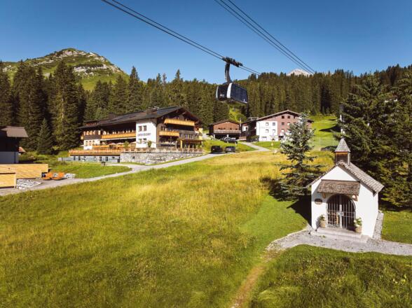 inmitten der traumhaften Arlberger Bergwelt