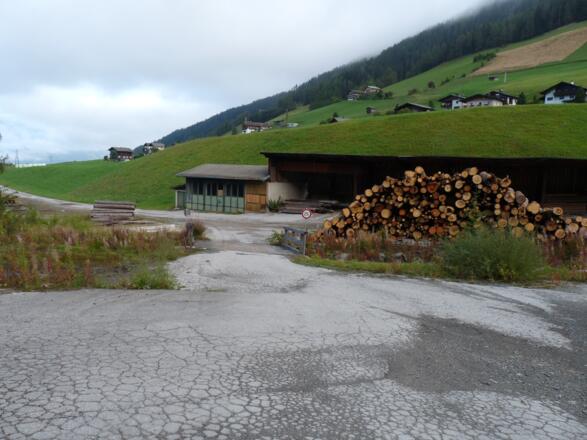 Wir starten beim ehem. Sägewerk von Kartitsch/Ortsteil Erschbaum.
