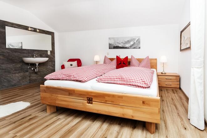 Schlafzimmer1