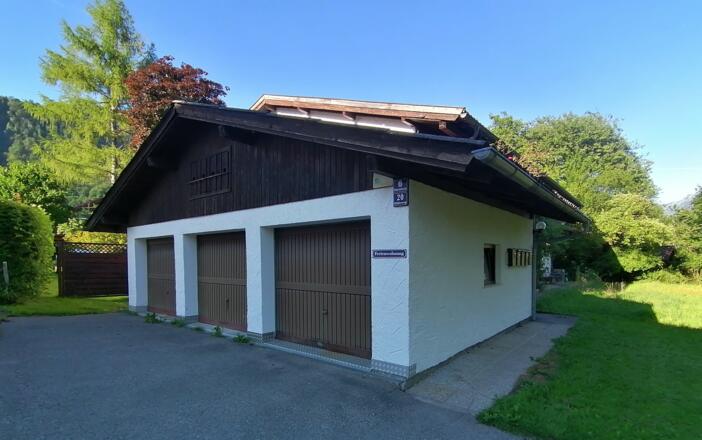 Garage außen