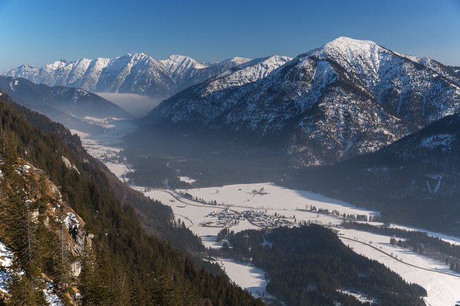 Schneeschuhwanderung Pürschlinghaus - Blick ins Graswangtal