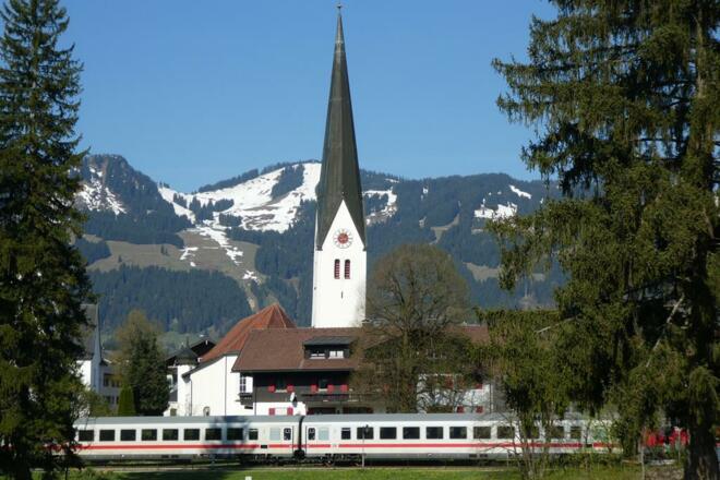 Bahnfahrt durch Fischen