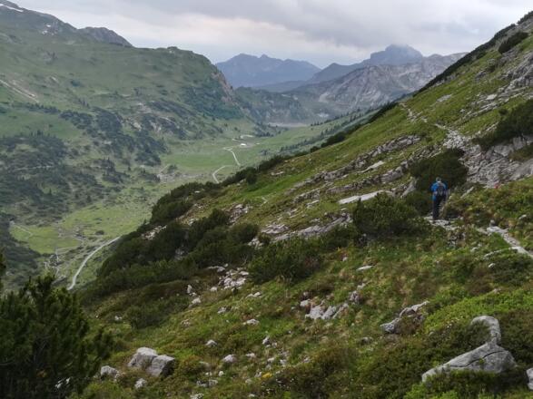 Abstieg zum Formarinsee