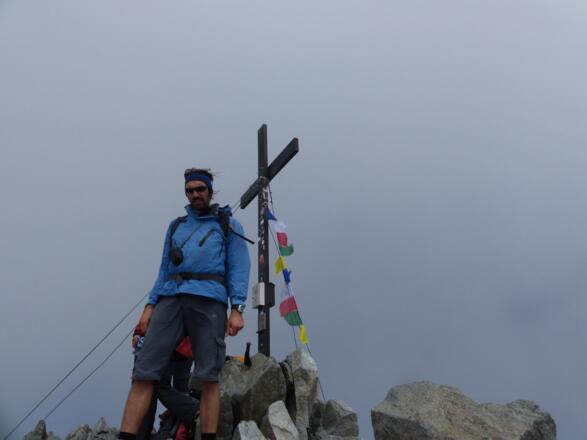Mit dem Wilden Freiger stehen wir auf einem der höchsten Gipfel der Stubaier Alpen.