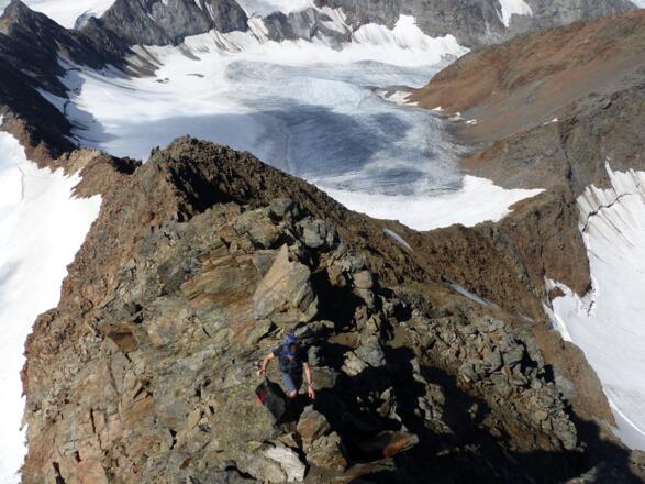 Eine schöne Kletterei inmitten einer gewaltigen Bergwelt.