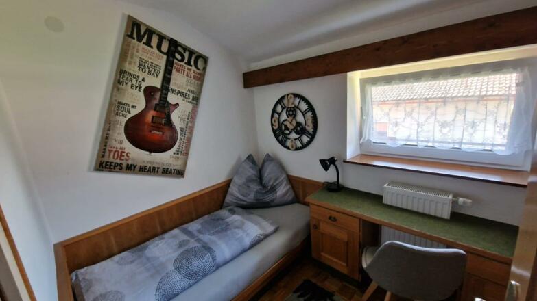 Schlafzimmer 4 (Kinderzimmer 3) "Musikzimmer"