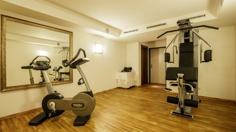 2016-plattenhof-fitnessraum-3