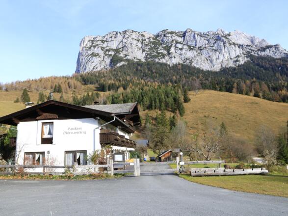 ehemaliges Gasthaus Obermayerberg auf der Südseite der Reiter Alm