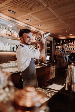 Bar (4)