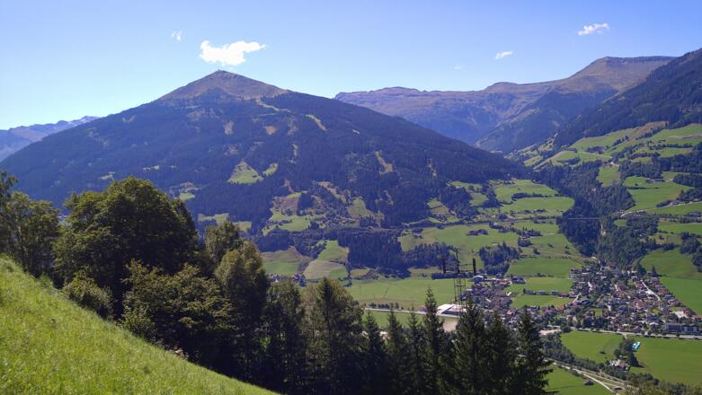 BHG - zicht op Stubnerkogel vanaf Planitzen