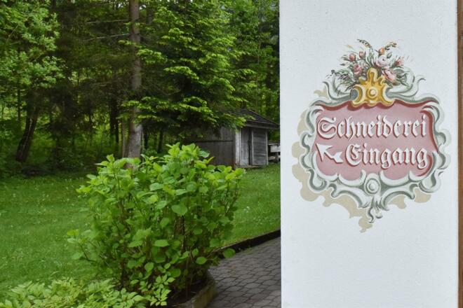 Trachtenschneiderei