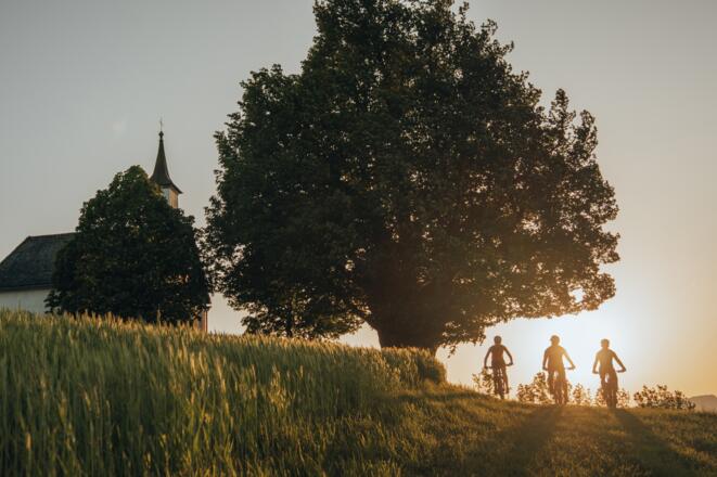 Mountainbiker bei der Mühlholzkapelle