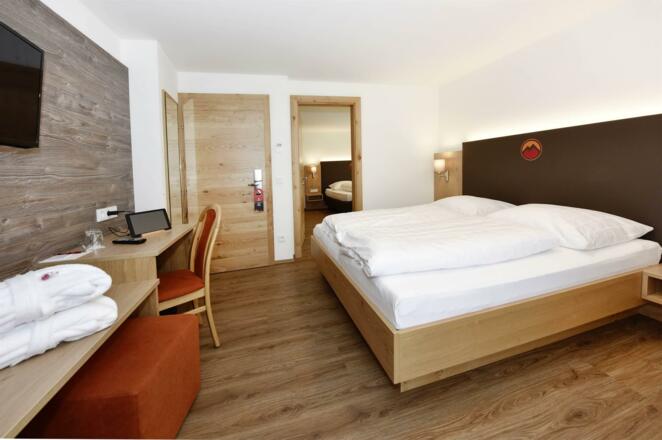 Hotel-Alpenfeuer-Montafon-Komfort-Familiensuite-Al