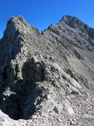 Blick zurück von der Grießkarscharte zur Alpspitze